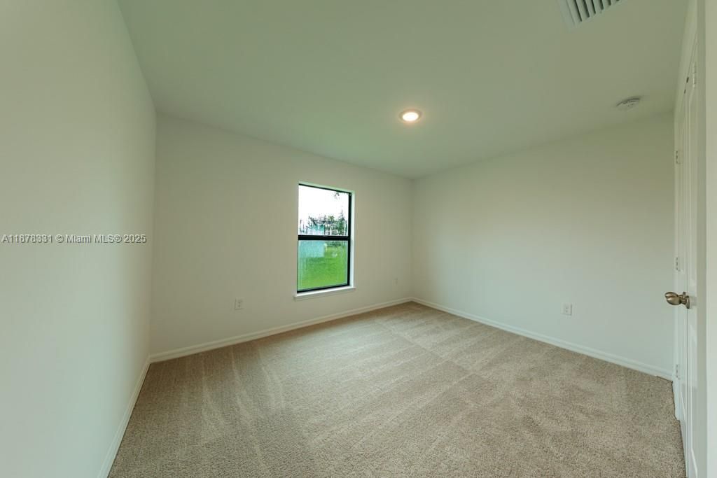 На продажу: $314,500 (4 спален, 2 ванн, 0 Квадратных фут)