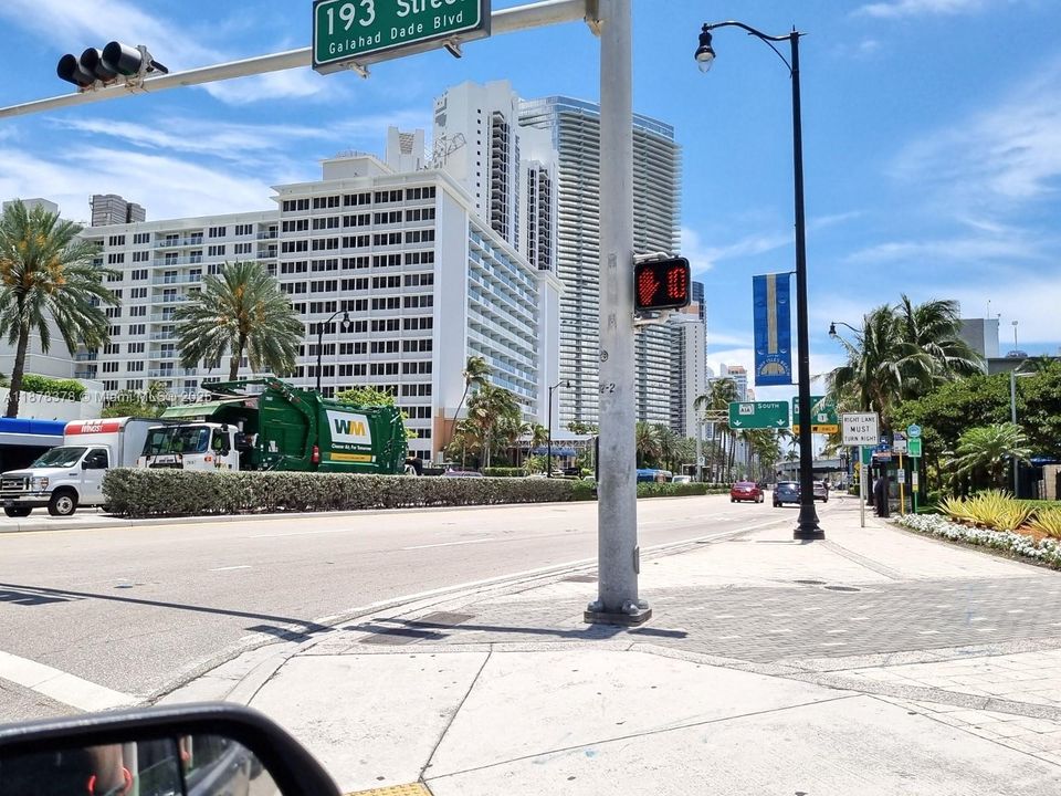 На продажу: $131,000 (0 спален, 1 ванн, 420 Квадратных фут)