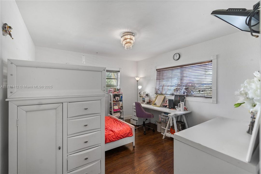 На продажу: $2,790,000 (3 спален, 2 ванн, 2782 Квадратных фут)