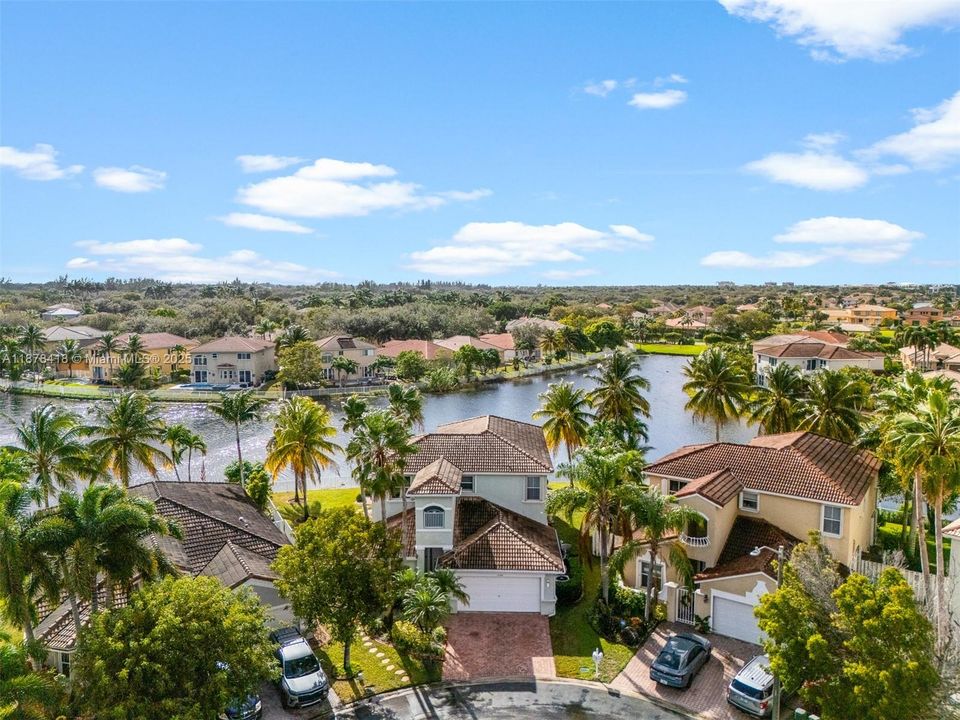 В аренду: $6,500 (4 спален, 3 ванн, 3080 Квадратных фут)