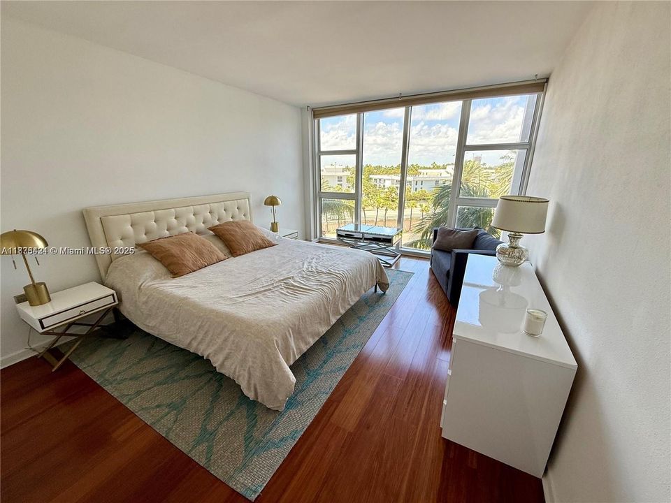 En Venta: $990,000 (2 camas, 2 baños, 1056 Pies cuadrados)