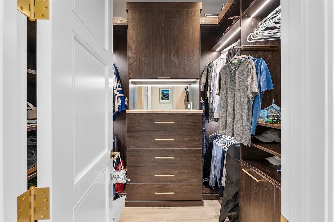 VIP Suite Closet