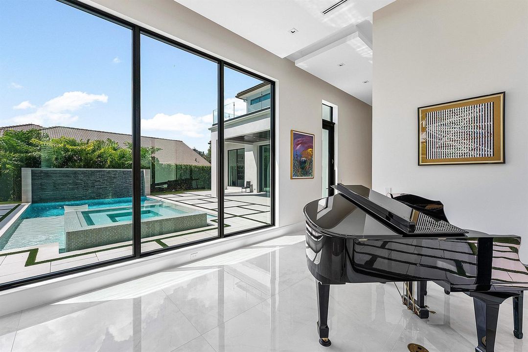 Music Gallery
