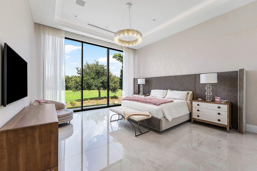 Primary Suite #1