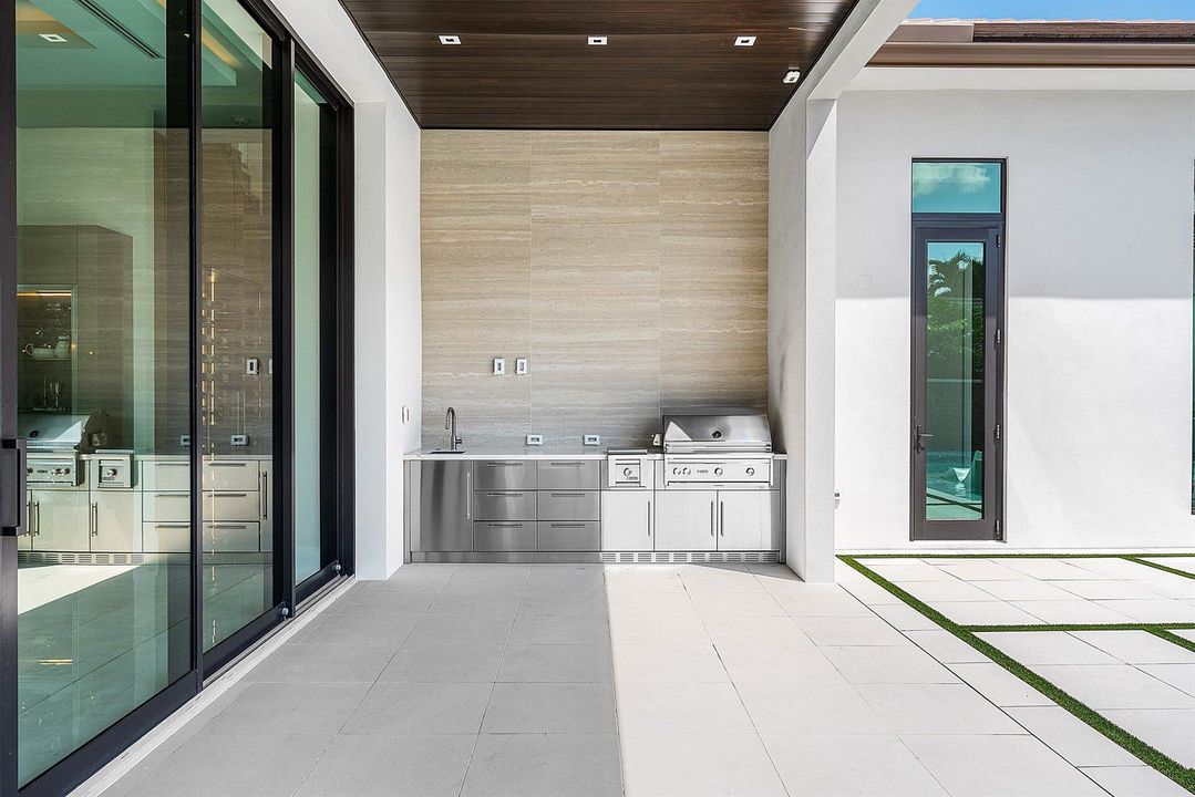 Summer Kitchen