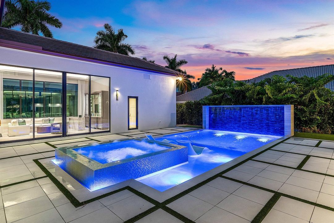 Pool and Fountain-Dusk