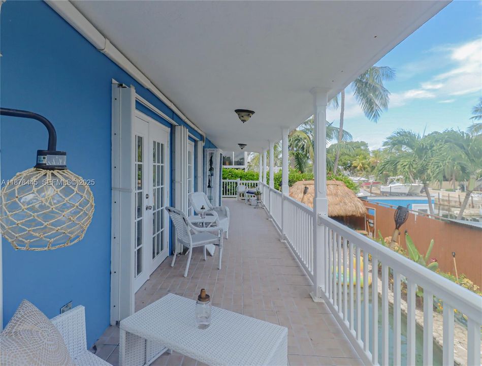 待售: $1,695,000 (3 贝兹, 2 浴室, 2364 平方英尺)