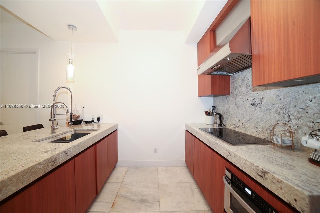 En Renta: $23,000 (2 camas, 2 baños, 1685 Pies cuadrados)