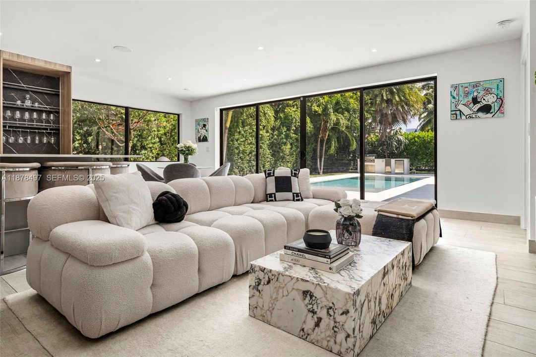 For Sale: $4,500,000 (4 beds, 4 baths, 2455 Square Feet)