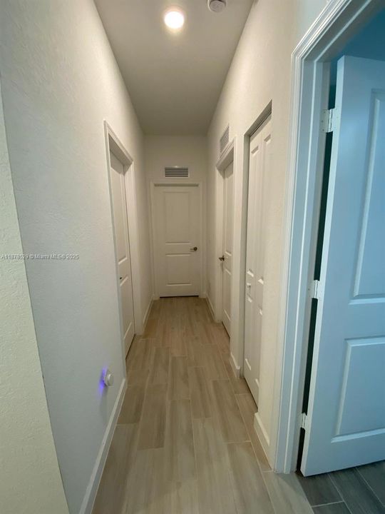 For Rent: $3,000 (4 beds, 2 baths, 1814 Square Feet)