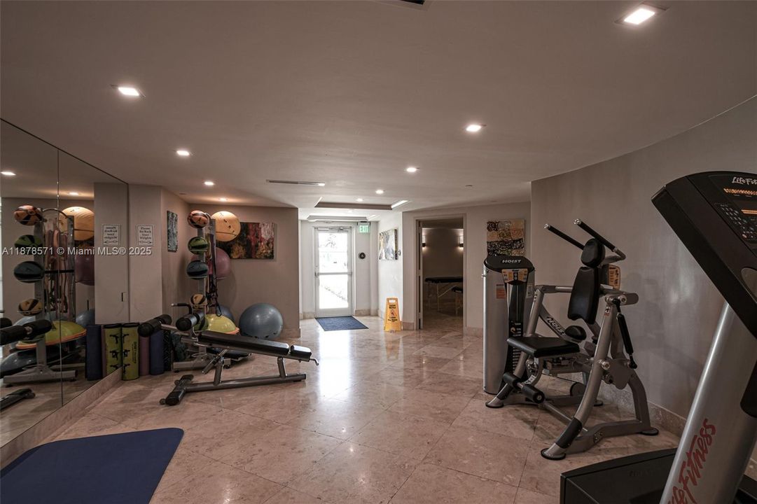 En Venta: $1,450,000 (2 camas, 2 baños, 1590 Pies cuadrados)