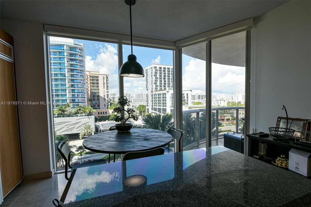 En Venta: $1,450,000 (2 camas, 2 baños, 1590 Pies cuadrados)