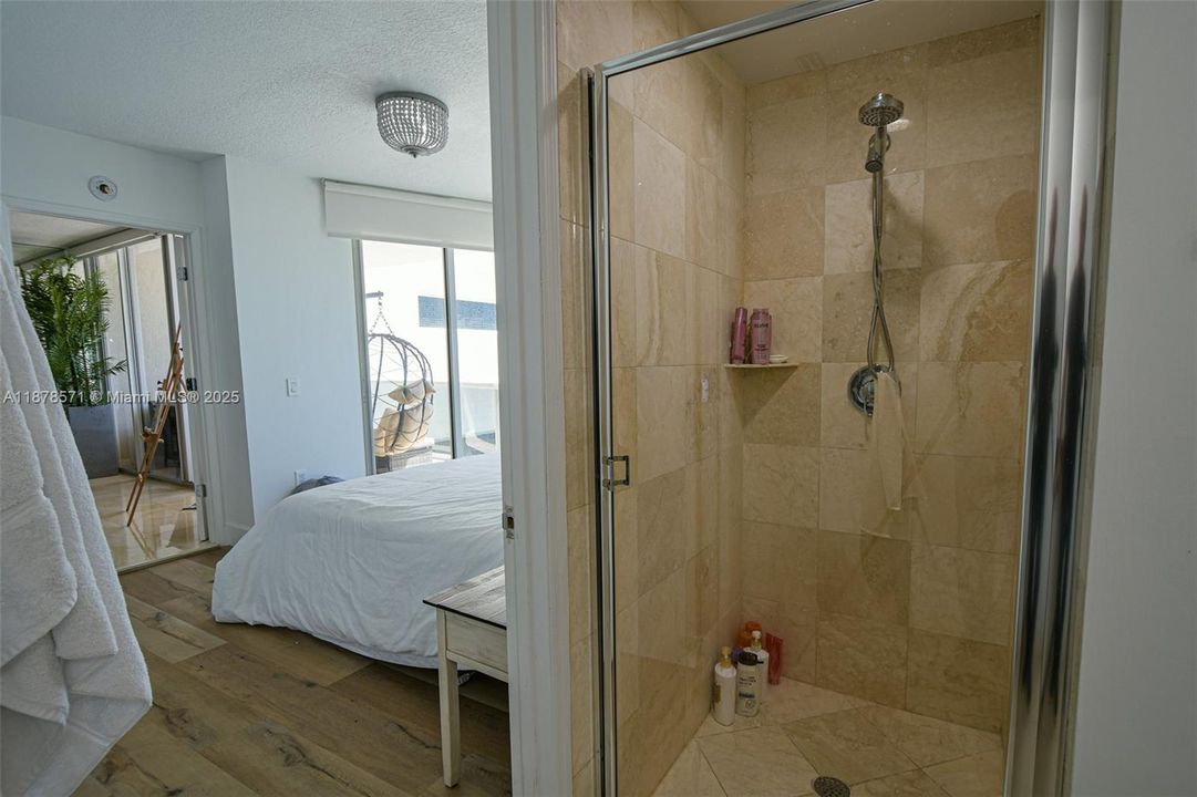 SECOND BEDROOM SHOWER