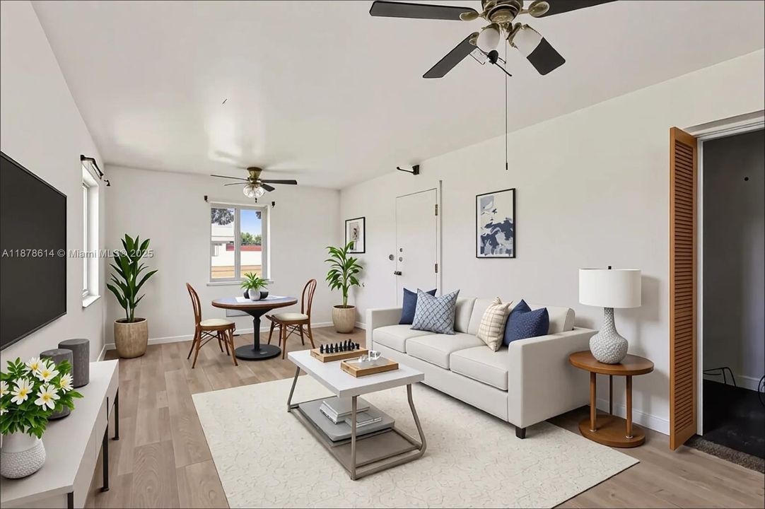 Active With Contract: $327,000 (2 beds, 1 baths, 504 Square Feet)