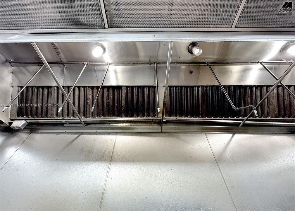 待售: $950,000 (0 贝兹, 0 浴室, 0 平方英尺)