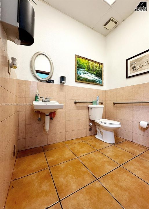 待售: $950,000 (0 贝兹, 0 浴室, 0 平方英尺)