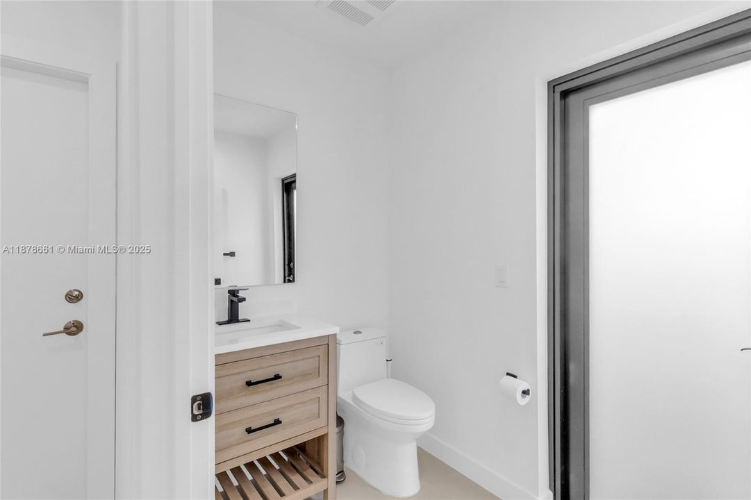 For Sale: $1,838,000 (4 beds, 4 baths, 2671 Square Feet)