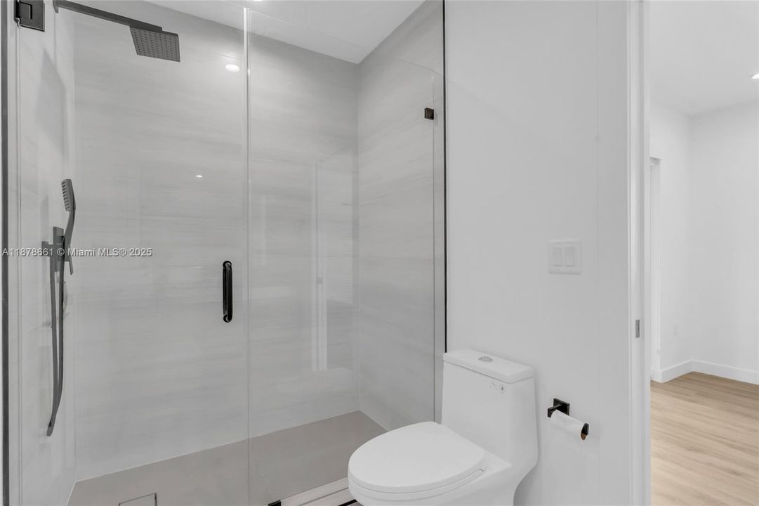 For Sale: $1,838,000 (4 beds, 4 baths, 2671 Square Feet)