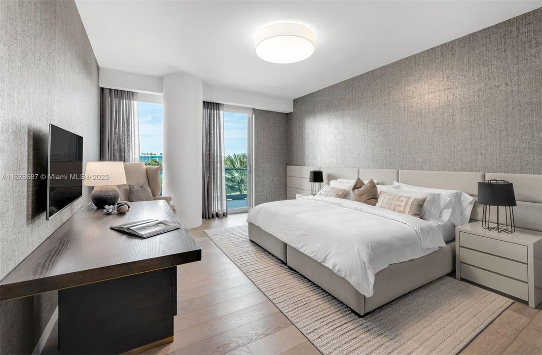 На продажу: $21,000,000 (4 спален, 6 ванн, 5720 Квадратных фут)