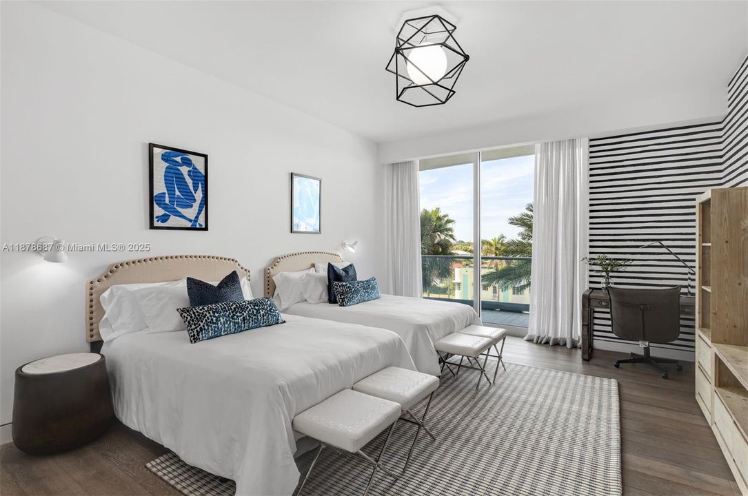 На продажу: $21,000,000 (4 спален, 6 ванн, 5720 Квадратных фут)