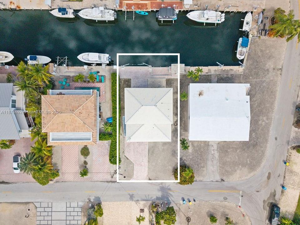 En Venta: $2,600,000 (4 camas, 3 baños, 1855 Pies cuadrados)