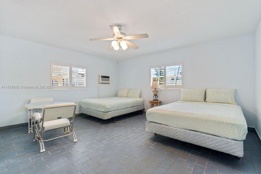 En Venta: $2,600,000 (4 camas, 3 baños, 1855 Pies cuadrados)