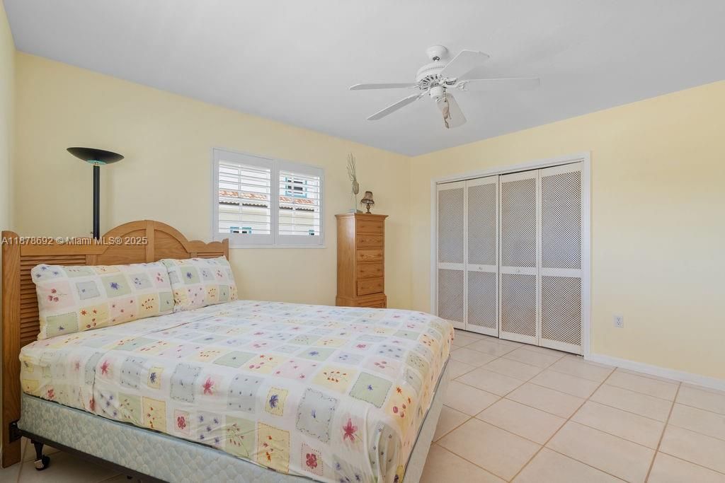 En Venta: $2,600,000 (4 camas, 3 baños, 1855 Pies cuadrados)