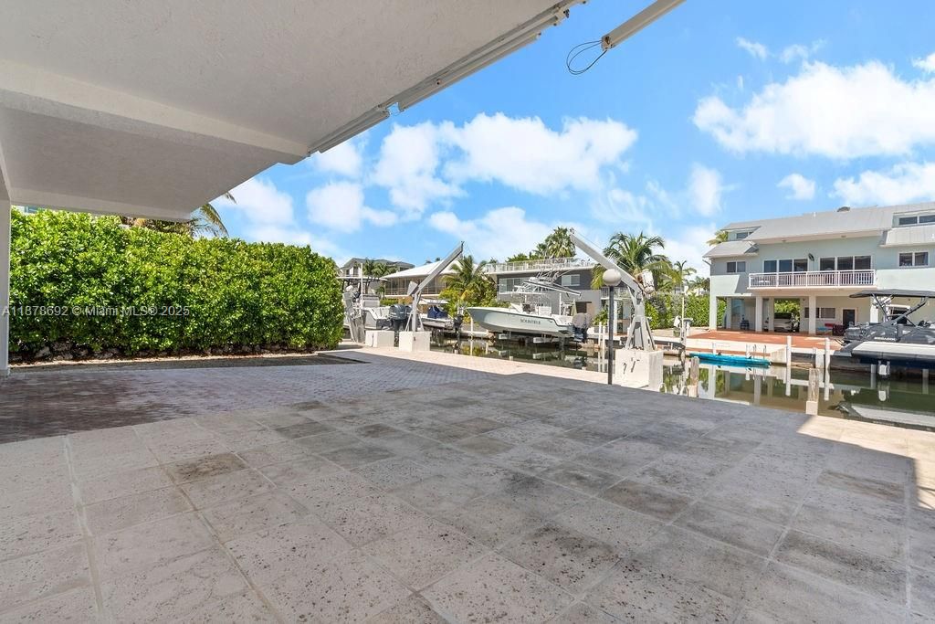 En Venta: $2,600,000 (4 camas, 3 baños, 1855 Pies cuadrados)