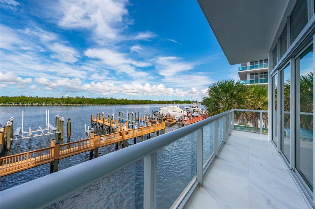 待售: $2,950,000 (3 贝兹, 3 浴室, 3220 平方英尺)