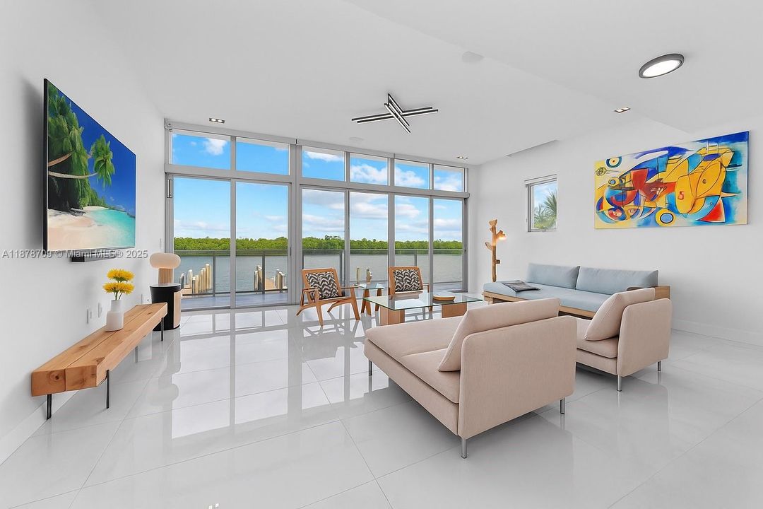 待售: $2,950,000 (3 贝兹, 3 浴室, 3220 平方英尺)