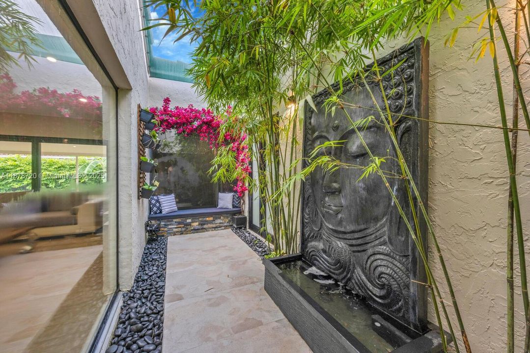 На продажу: $1,225,000 (3 спален, 3 ванн, 2290 Квадратных фут)