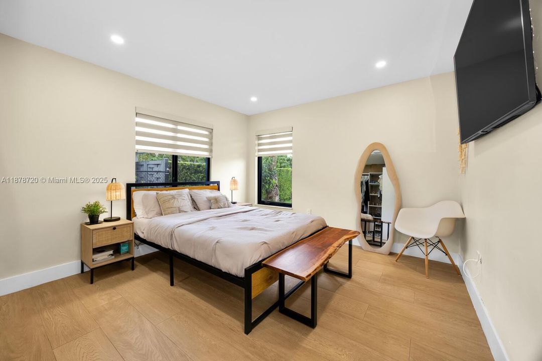 На продажу: $1,225,000 (3 спален, 3 ванн, 2290 Квадратных фут)