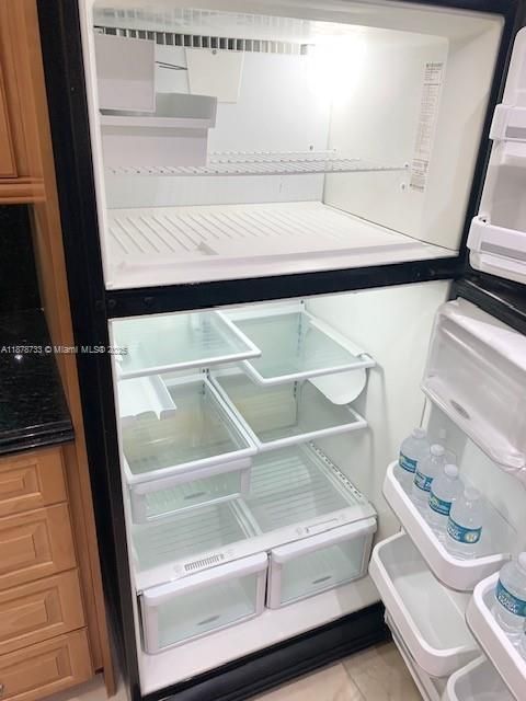 待售: $365,000 (1 贝兹, 1 浴室, 800 平方英尺)