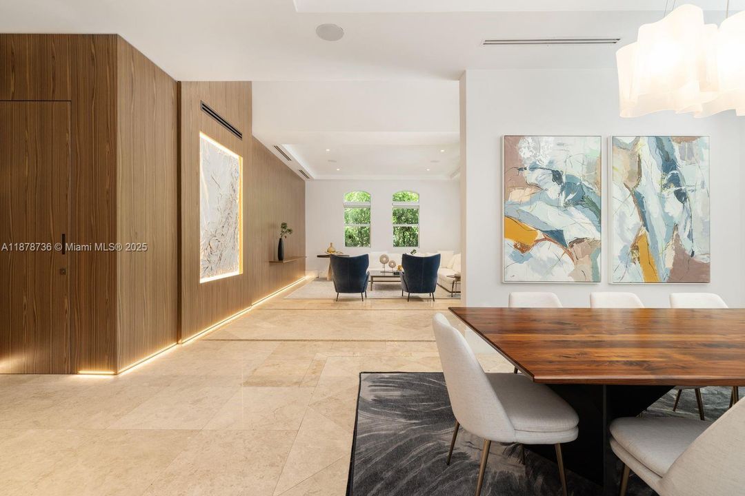 Active With Contract: $5,150,000 (4 beds, 4 baths, 4455 Square Feet)