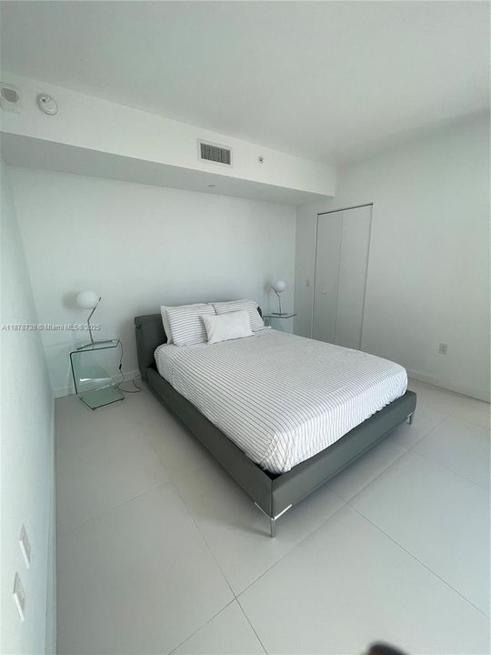 En Venta: $600,000 (2 camas, 2 baños, 944 Pies cuadrados)