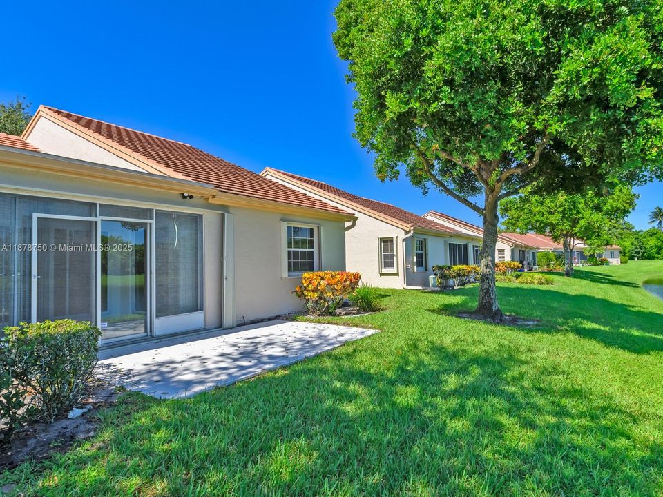 На продажу: $460,000 (2 спален, 2 ванн, 1628 Квадратных фут)