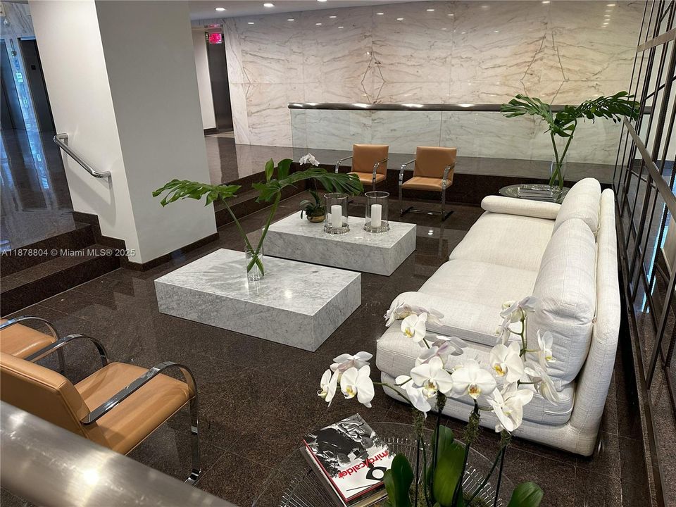 待售: $779,000 (2 贝兹, 2 浴室, 1640 平方英尺)