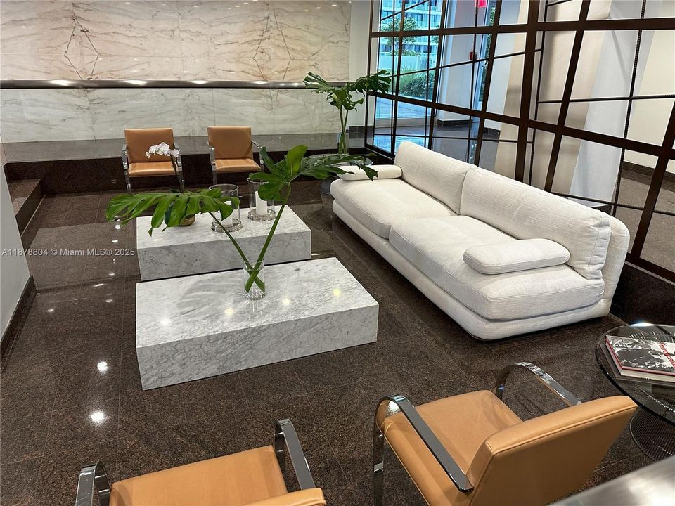 待售: $779,000 (2 贝兹, 2 浴室, 1640 平方英尺)