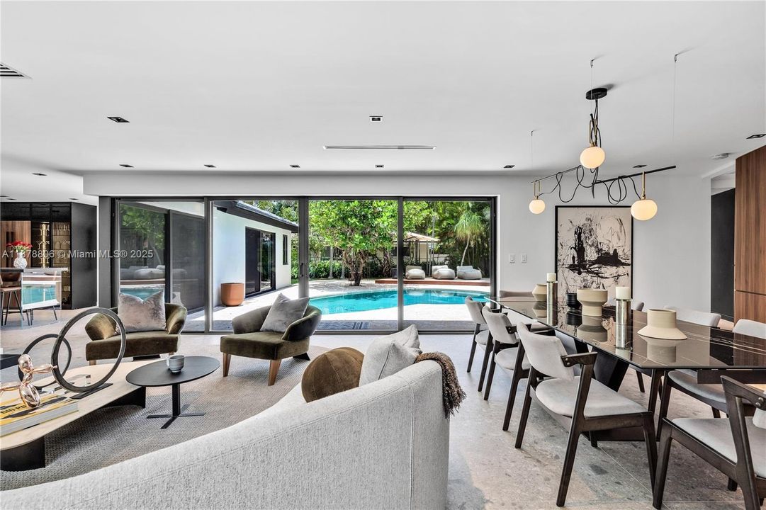 Recently Rented: $17,000 (5 beds, 4 baths, 2891 Square Feet)