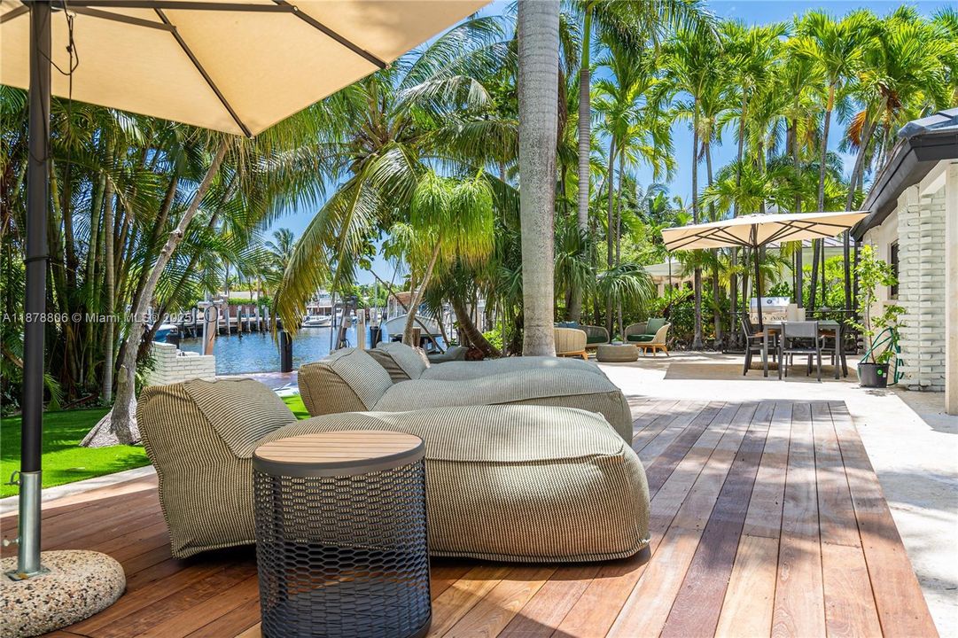 Recently Rented: $17,000 (5 beds, 4 baths, 2891 Square Feet)