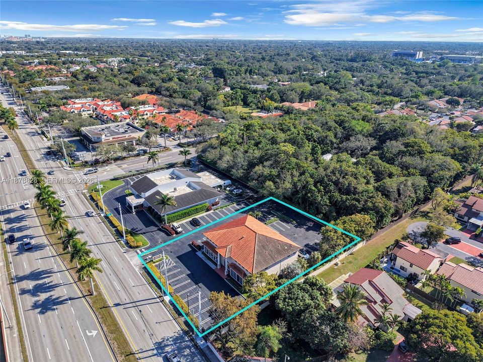 В аренду: $1,000 (0 спален, 0 ванн, 0 Квадратных фут)