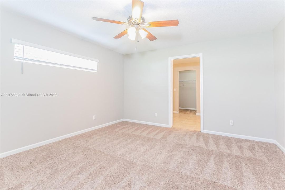 Recently Rented: $2,215 (4 beds, 2 baths, 1833 Square Feet)