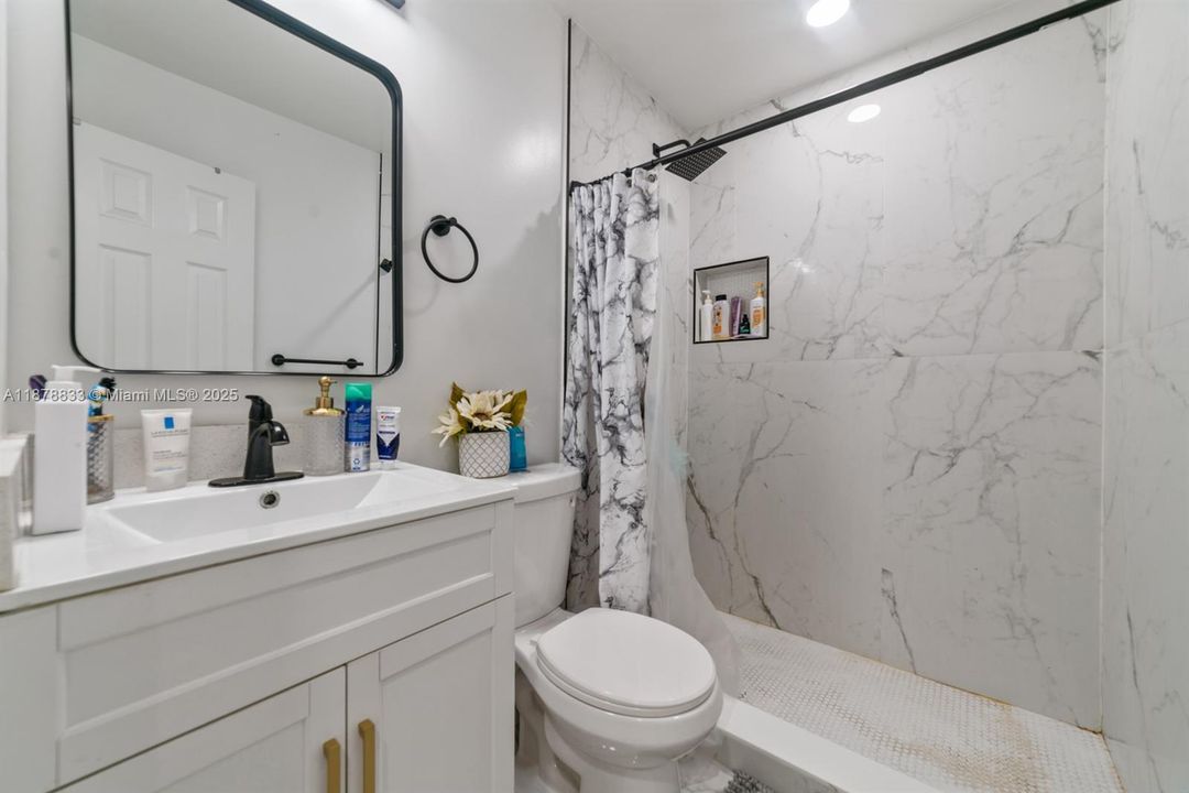 En Venta: $1,596,000 (0 camas, 0 baños, 3900 Pies cuadrados)