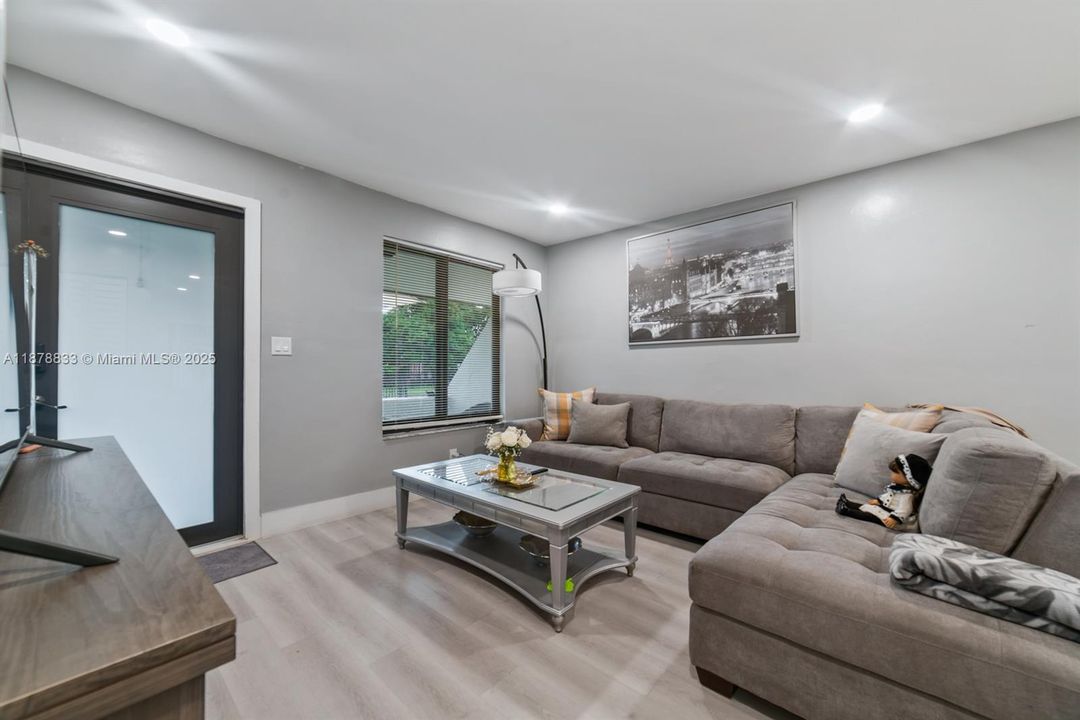 En Venta: $1,596,000 (0 camas, 0 baños, 3900 Pies cuadrados)