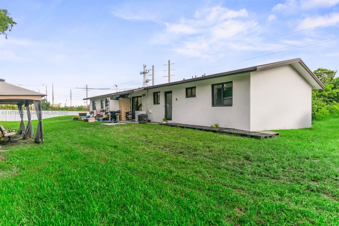 En Venta: $1,596,000 (0 camas, 0 baños, 3900 Pies cuadrados)