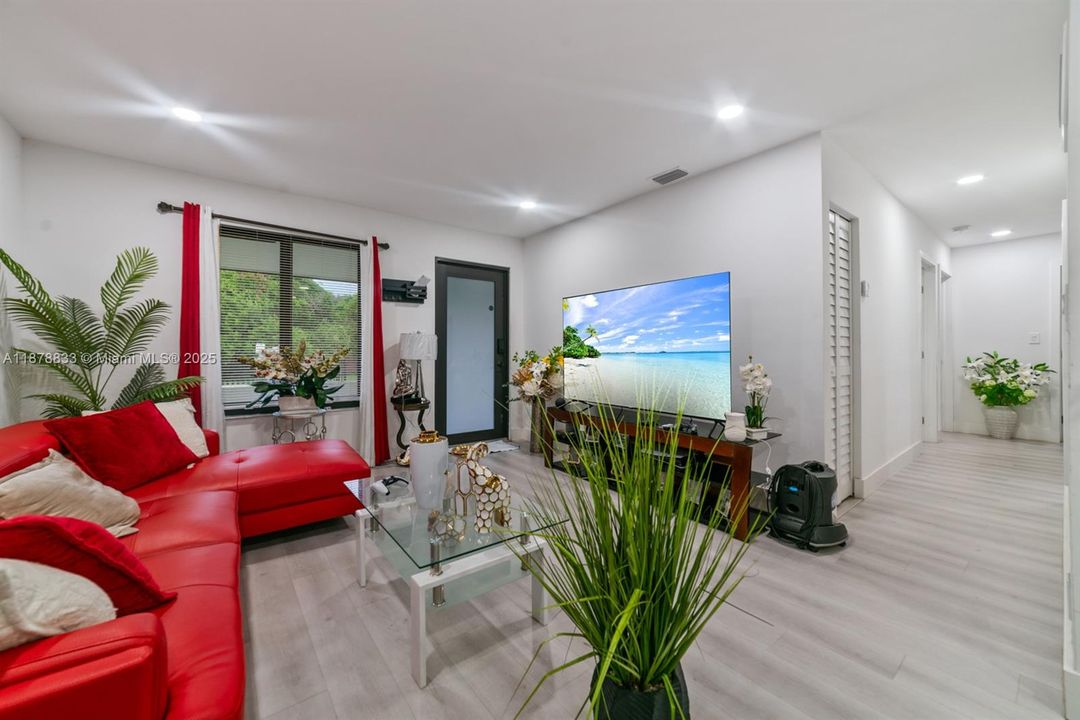 En Venta: $1,596,000 (0 camas, 0 baños, 3900 Pies cuadrados)