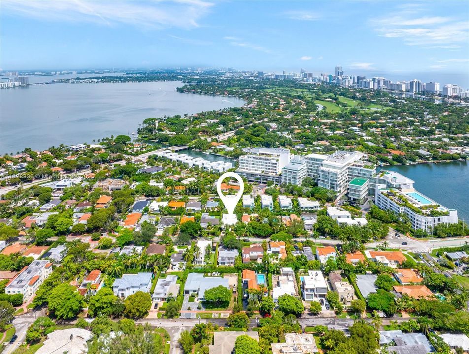 For Sale: $3,625,000 (5 beds, 5 baths, 3024 Square Feet)