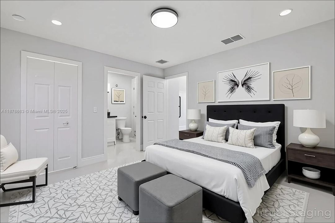 Active With Contract: $274,900 (3 beds, 2 baths, 1239 Square Feet)