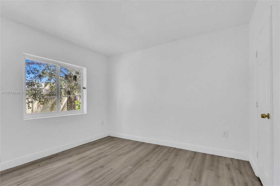 最近租的: $2,500 (3 贝兹, 2 浴室, 1100 平方英尺)