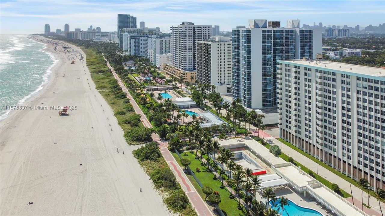 For Sale: $1,599,999 (2 beds, 2 baths, 1645 Square Feet)